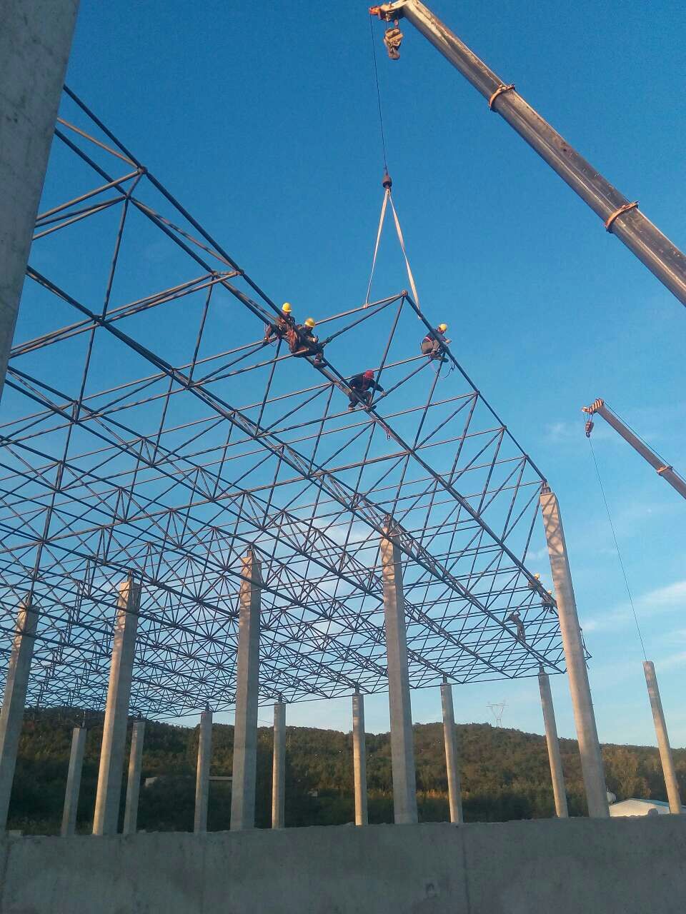 德州汪清物流园网架