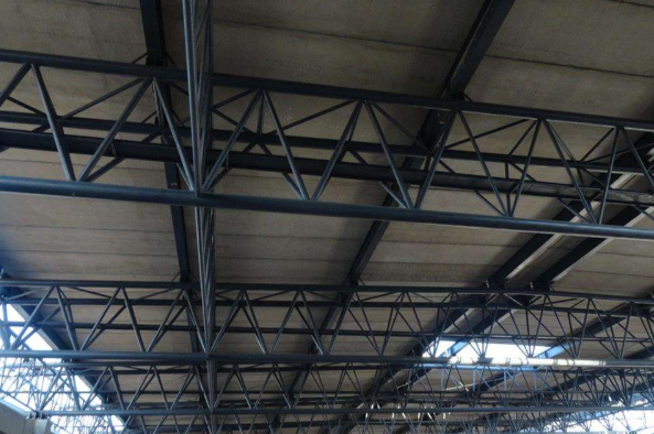 德州如何区分管廊钢结构与桁架结构的管道支架